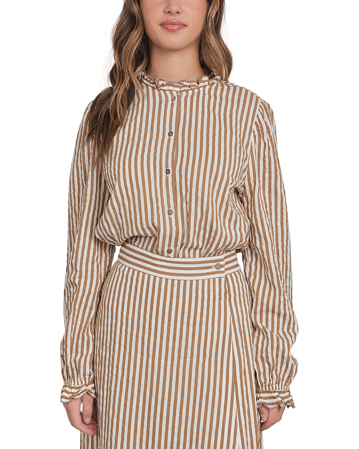 Point Ruffle Blouse