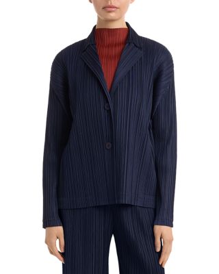 Pleats Jacket