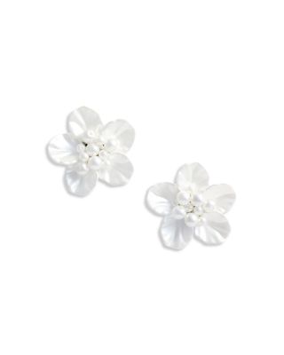 Imitation Pearl Flower Earrings