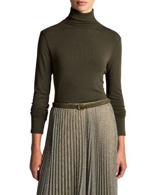Essential Long Sleeved Turtleneck Top  