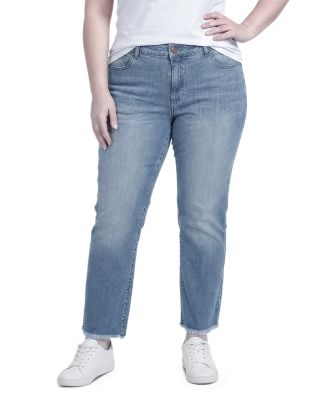 Distressed Boyfriend Frayed Jeans in Blue Frayed
