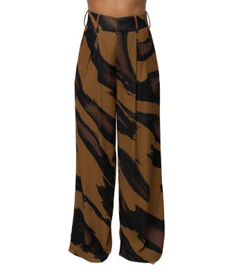  Soft Pleated Trouser
