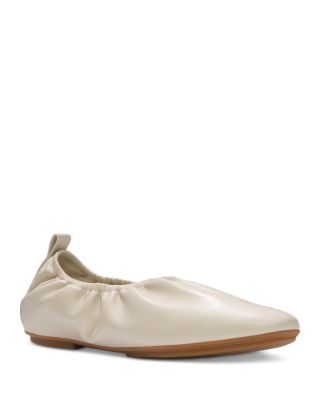Women's Delicato Poise Leather Ballet Flats