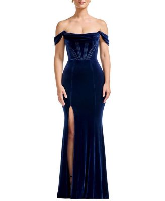  Melania Off-the-Shoulder Velvet Mermaid Gown