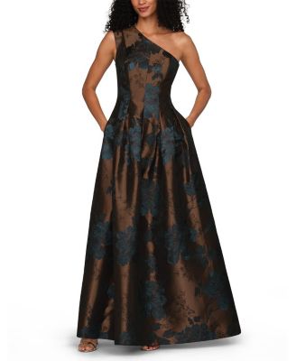  Brynlee Gown