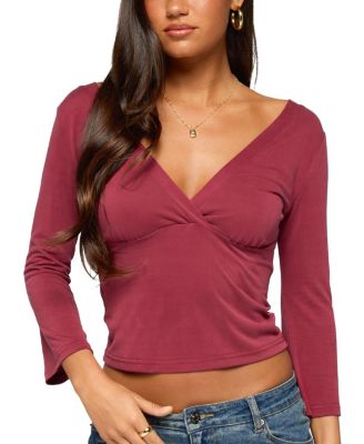 Mar V Neck Quarter Sleeve Top