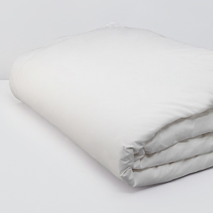 Matouk Ansonia Cotton Percale Duvet Cover In White