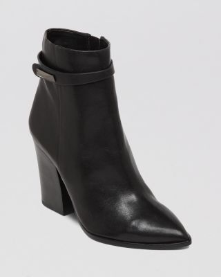 Bottines Vince Camuto MAIA - Cuir Noir, Bout Pointu - Pointure US 6.5 M (largeur B) - Occasion