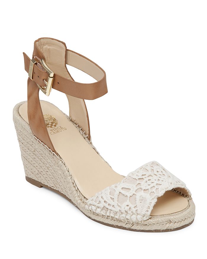 Vince camuto hotsell tagger espadrille