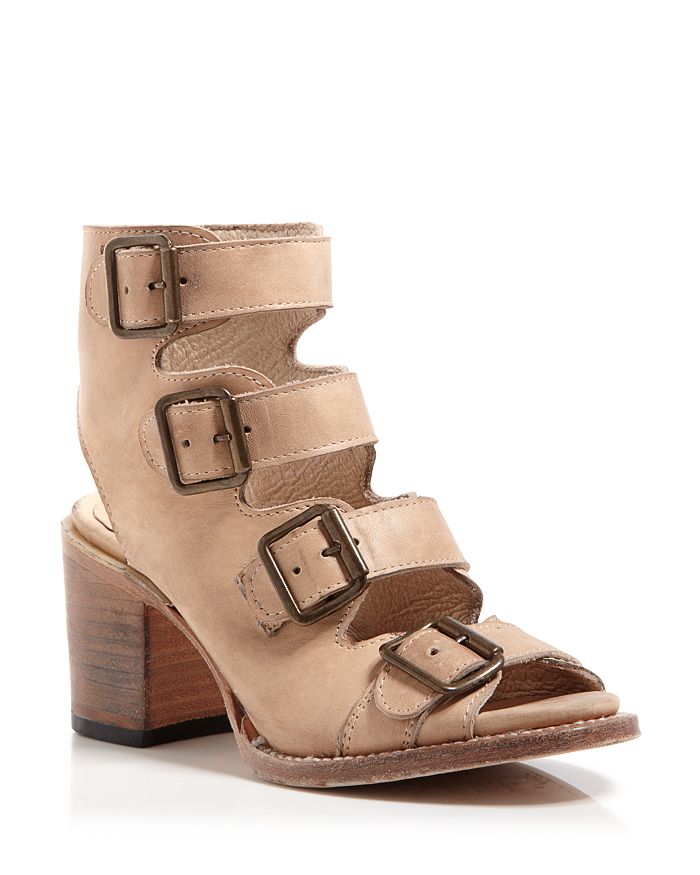 STEVE MADDEN FREEBIRD by Steven Sandals Qual Multi Buckle Mid