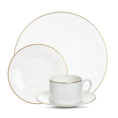 Domenico Vacca by Prouna - Alligator White Dinnerware