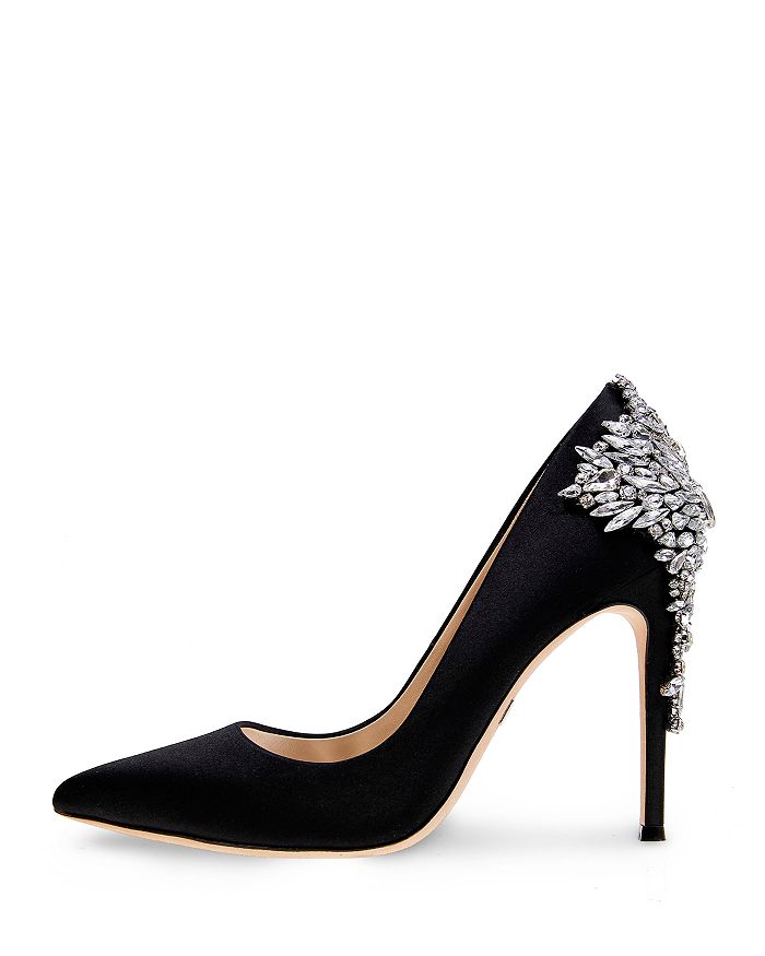 badgley mischka ivory satin shoes