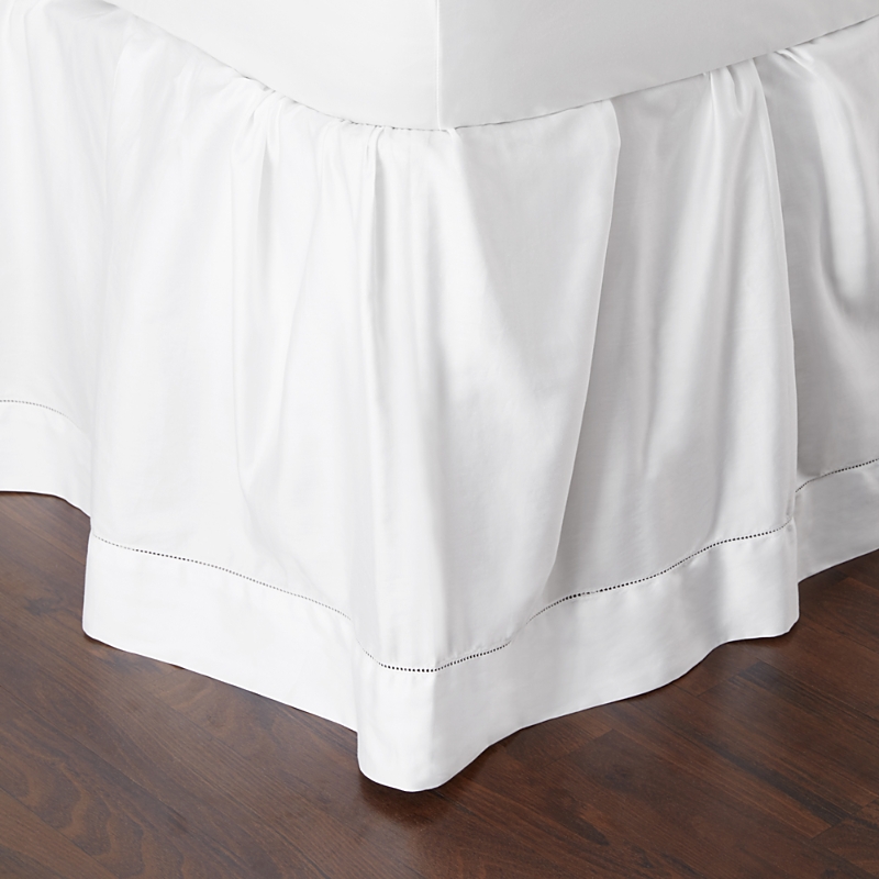 Sferra Fiona Bedskirt, Full