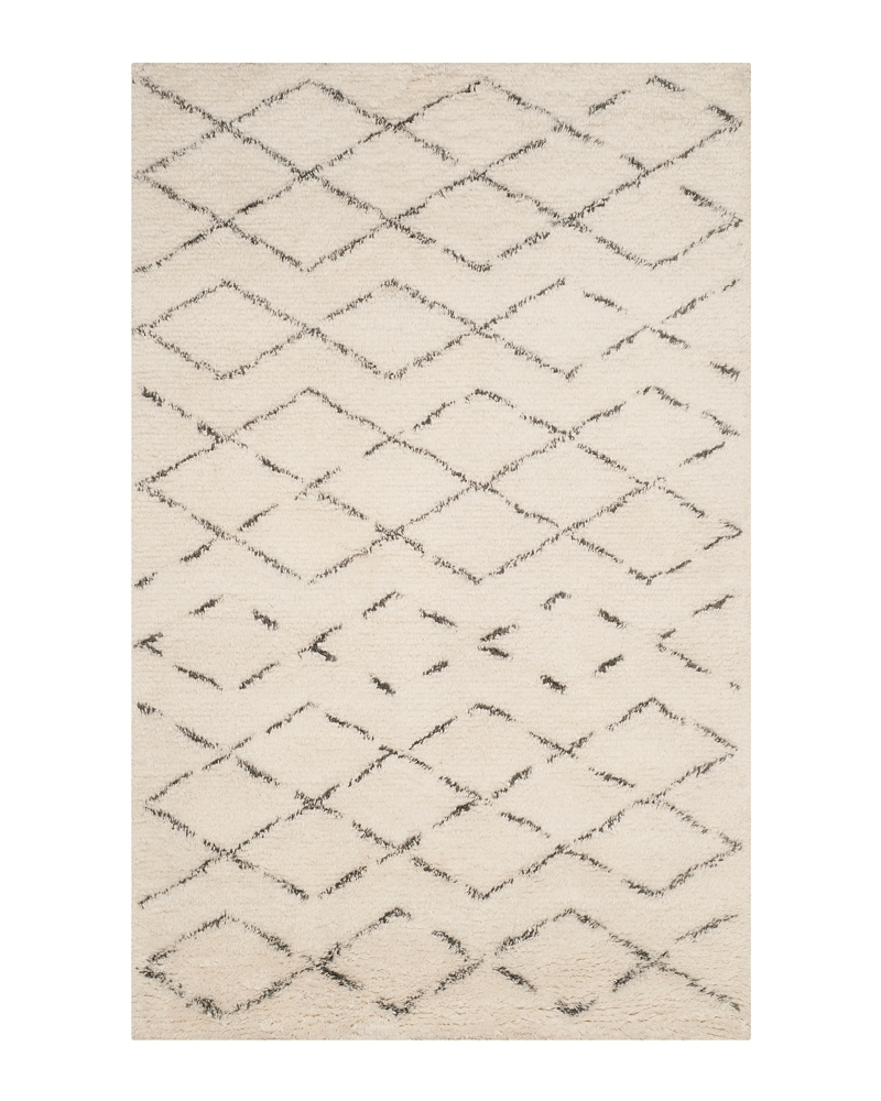 Safavieh Casablanca CSB847 Area Rug, 4' x 6'