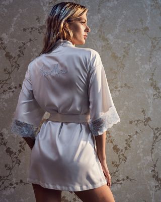 The Mrs. Wrap Robe
