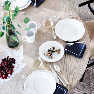 Louvre Marly Dinner Collection