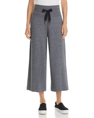 wide leg sweatpants cropped