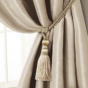 Elrene Home Fashions Amelia Tassel Curtain Tieback In Ivory