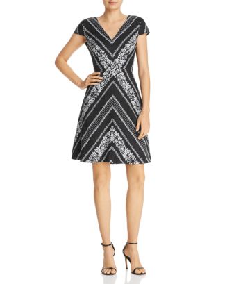 Adrianna Papell Women's Botanical Soiree Pleated Floral Dress - Fit & Flare Guest Dress