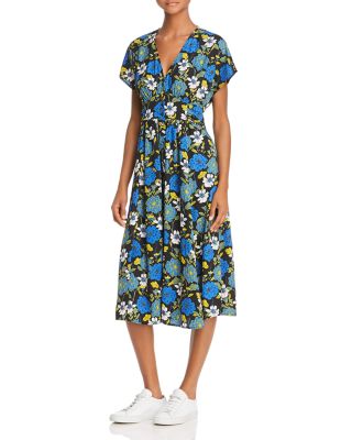 lost and wander bloomingdales