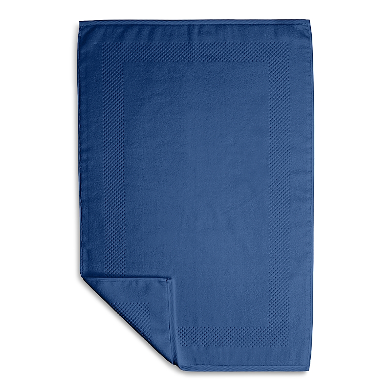 Matouk Lotus Tub Mat In Indigo