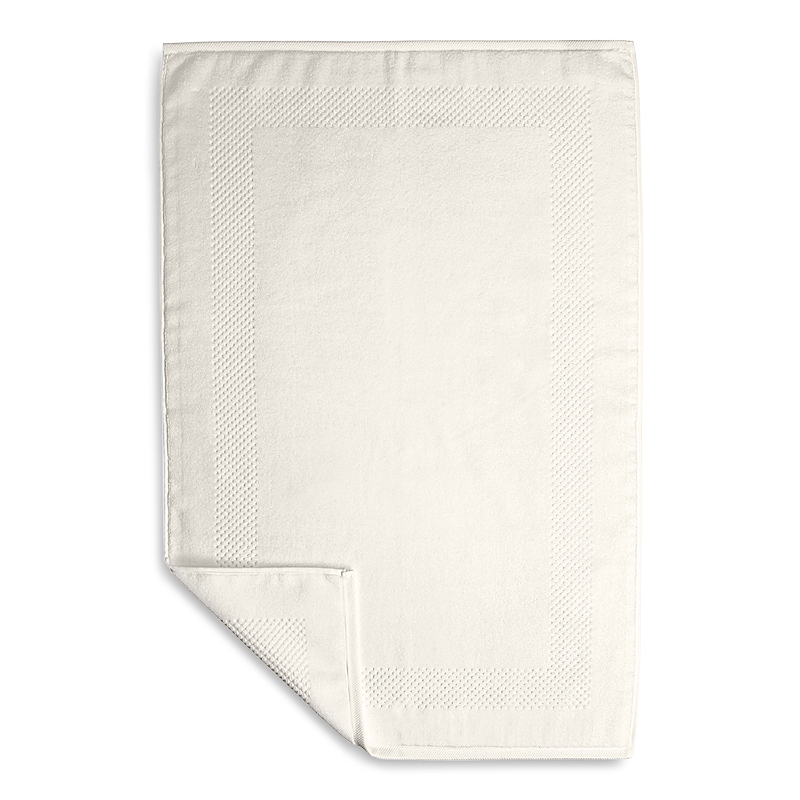 Matouk Lotus Tub Mat In Ivory