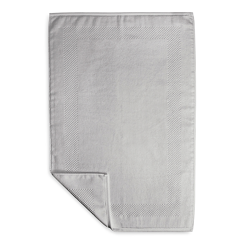 Matouk Lotus Tub Mat In Smoke Gray