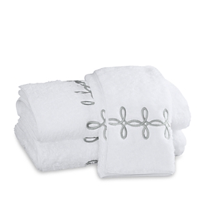 Matouk Gordian Knot Milagro Bath Towel - 100% Exclusive In White/pearl Gray