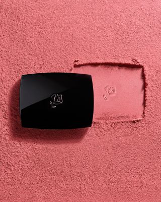 Blush Subtil Delicate Oil-Free Powder Blush