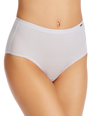 Le Mystere Infinite Comfort Briefs In Silvermoon