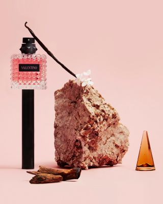 Donna Born in Roma 3.4 oz.