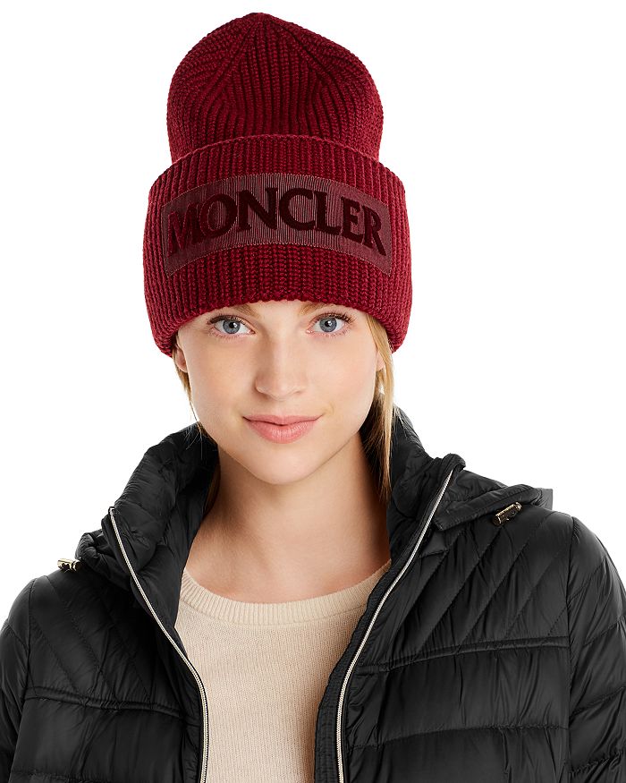 Moncler Knitted Beanie In Dark Red