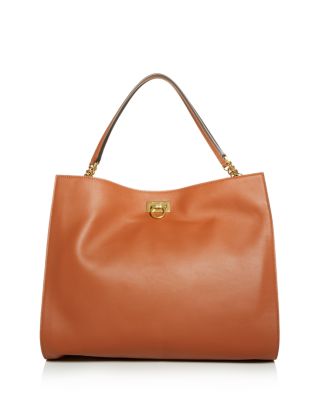 square leather tote