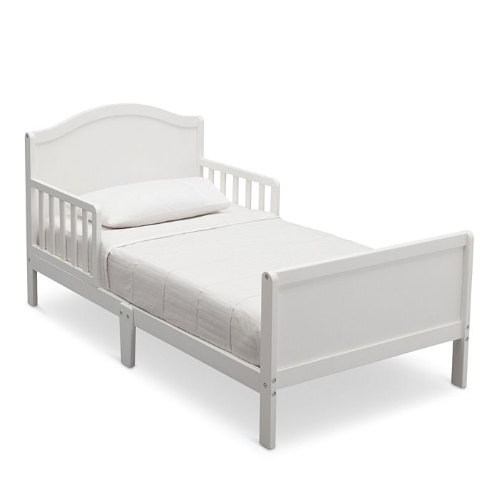Bloomingdale's Kids Levi Wood Toddler Bed In Bianca White