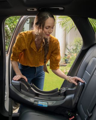 RELX™ Infant Car Seat Base