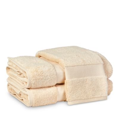 Matouk Lotus Bath Collection In Champagne Cream