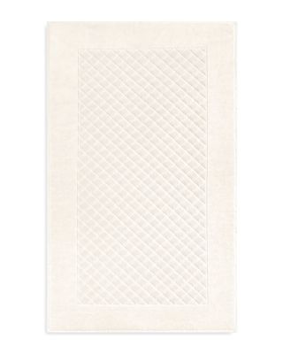 Etoile Bath Towel Collection
