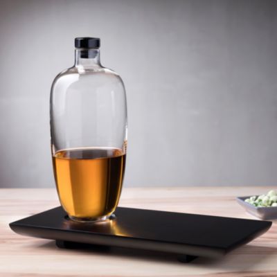 Malt Whiskey Tall Bottle & Wooden Tray
