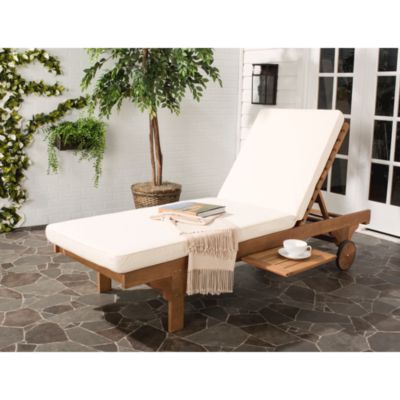 Newport Chaise Lounge Chair With Side Table