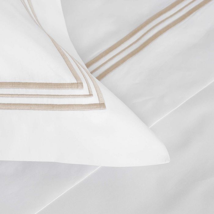 Shop Frette Triplo Popeline Pillowcase King In White/savage Beige