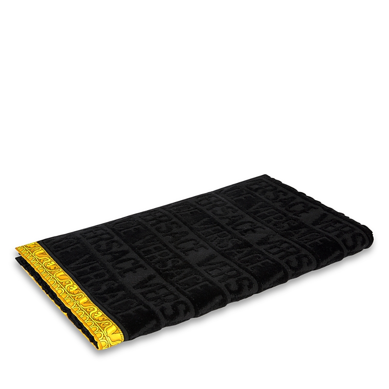 Versace I Heart Baroque Logo Guest Towel In Black
