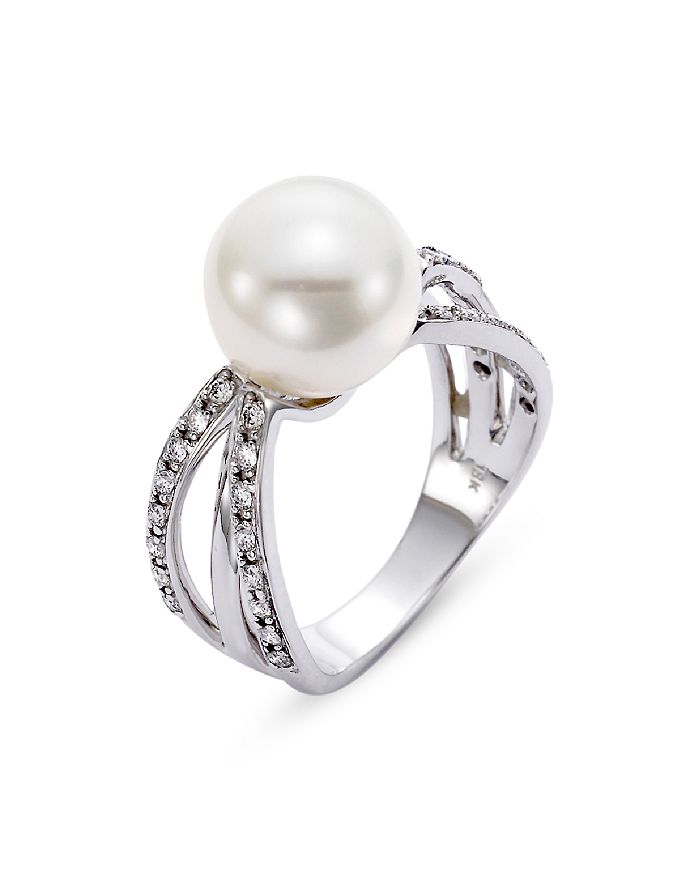 Mastoloni 18k White Gold Cultured Freshwater Pearl & Diamond Ring