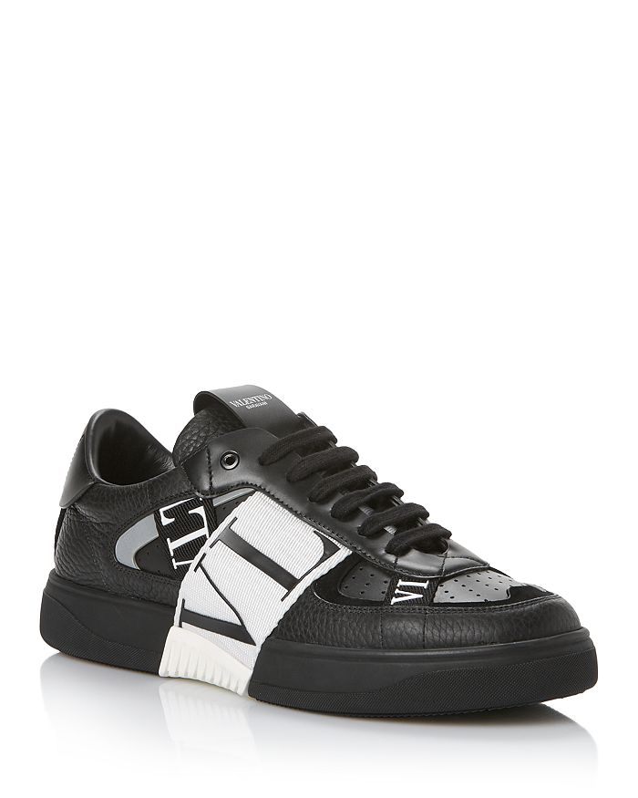 Valentino Leather Low-top Sneakers In Black/white
