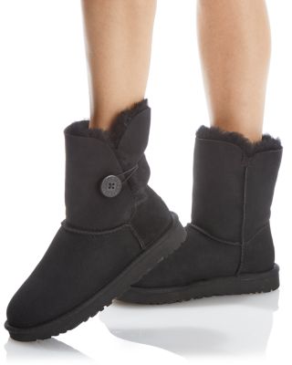 bloomingdales uggs