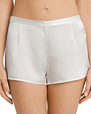 Shop La Perla Silk Pj Shorts In Natural