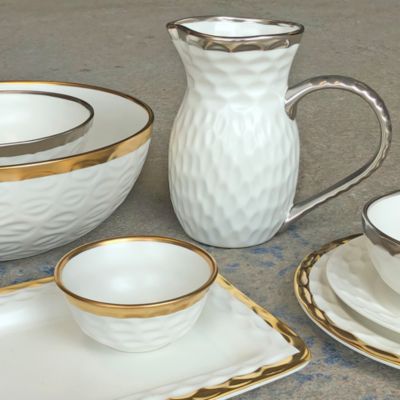 Michael Wainwright - Truro Gold & Platinum Giftware & Serveware