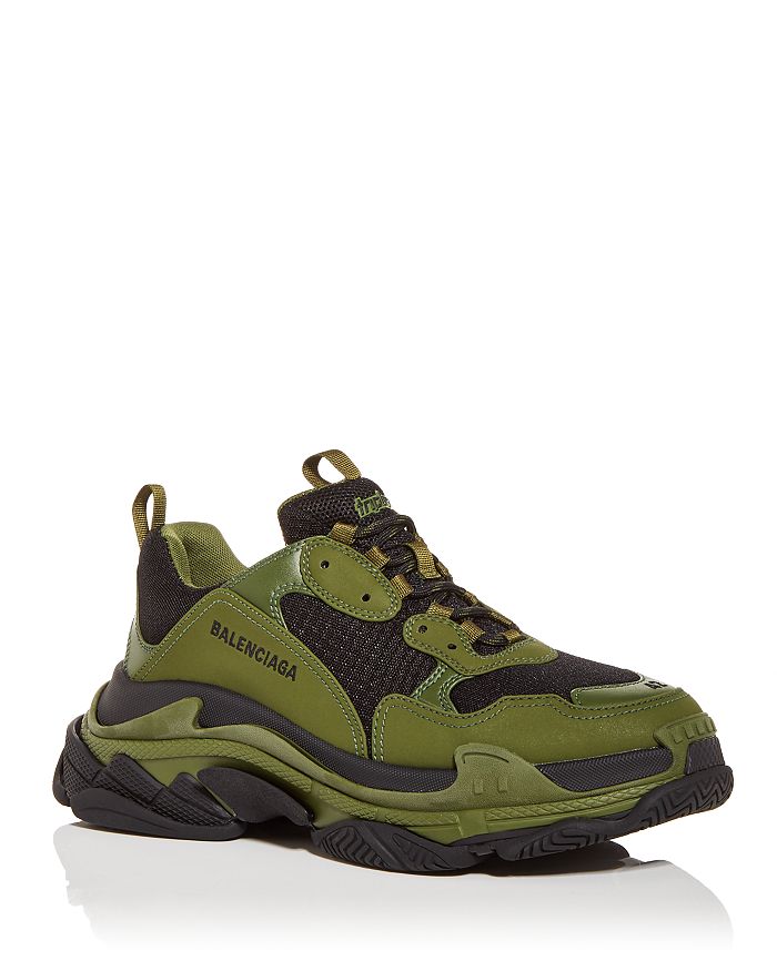 BALENCIAGA MEN'S TRIPLE S LOW TOP SNEAKERS,536737W2CA1