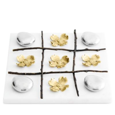 Dogwood Tic Tac Toe Set