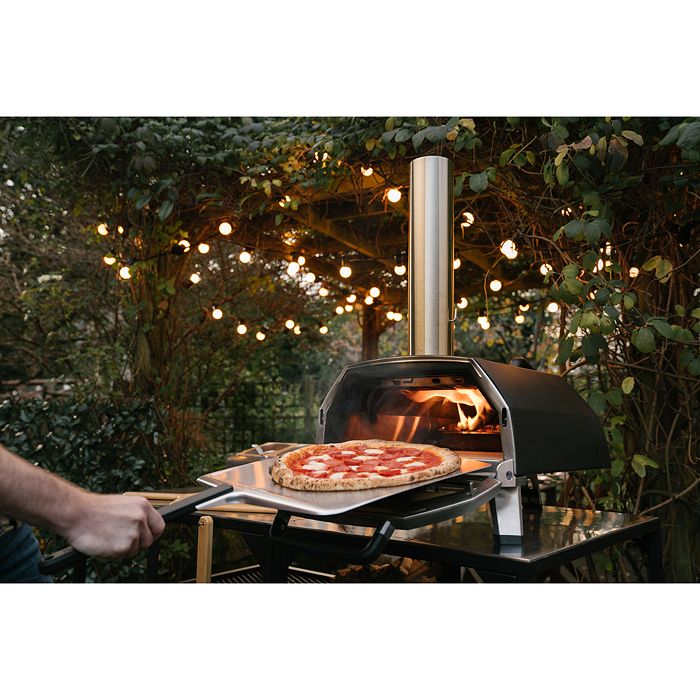 Ooni - Karu 16 Wood, Charcoal & Gas Pizza Oven