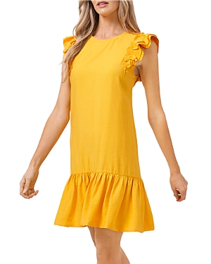 Cece Flutter Sleeve Shift Dress In Golden